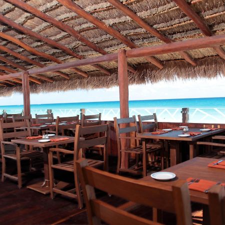 Hotel Gr Solaris Caribe à Cancún Extérieur photo