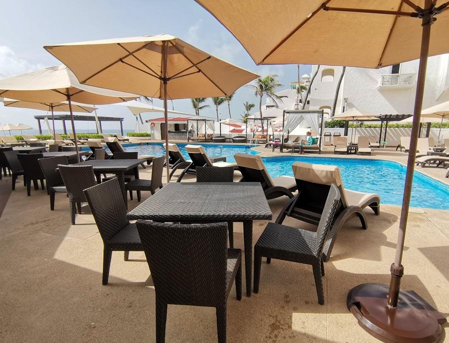 Hotel Gr Solaris Caribe à Cancún Extérieur photo