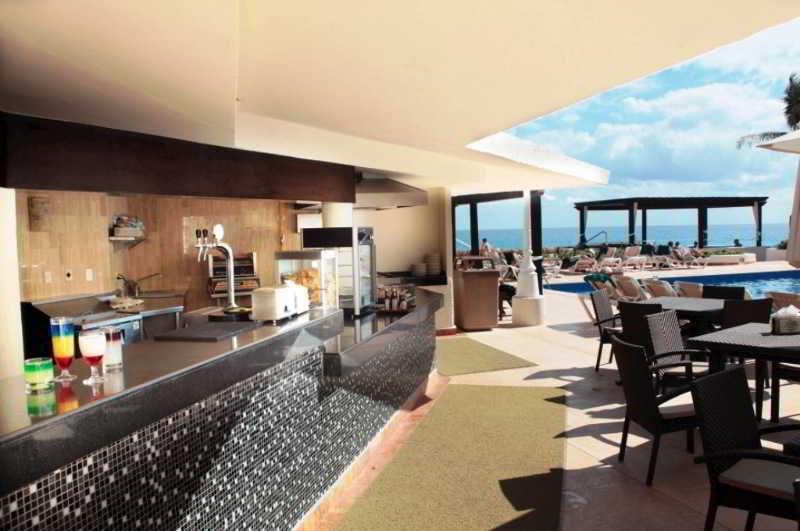 Hotel Gr Solaris Caribe à Cancún Extérieur photo